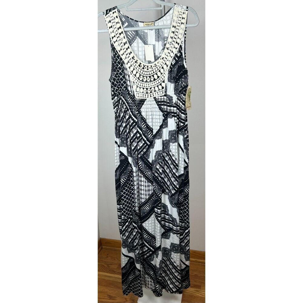 NWT ONE WORLD Womens size XL  paisley floral Sleeveless Lace Maxi Dress Black